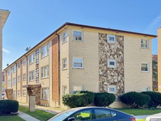 4928 N Lester Avenue 2B, Chicago, IL 60630