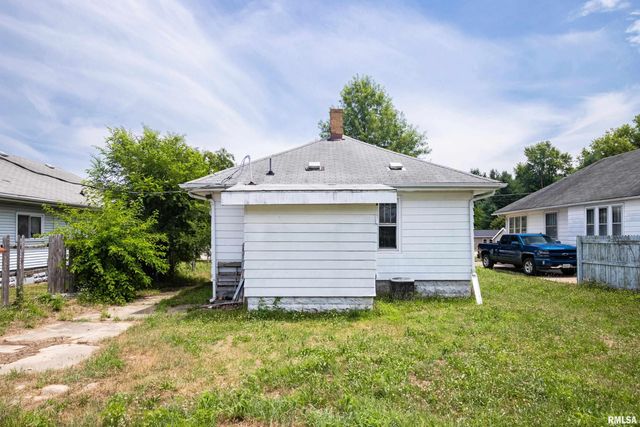 211 MINCH Street, South Pekin, IL 61554