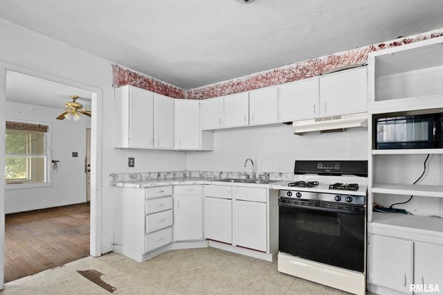 211 MINCH Street, South Pekin, IL 61554