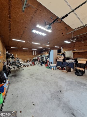 1024 Center Street, Valley, AL 36854