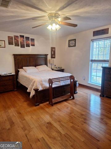 1024 Center Street, Valley, AL 36854