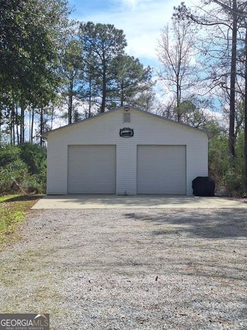 1024 Center Street, Valley, AL 36854