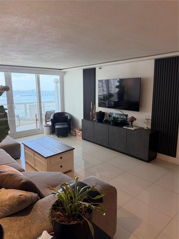 1717 N Bayshore Drive A2847, Miami, FL 33132