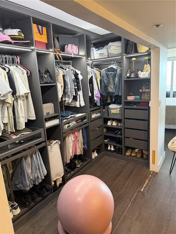 1717 N Bayshore Drive A2847, Miami, FL 33132