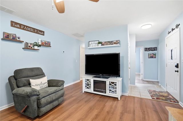 193 Oregon Drive, Xenia, OH 45385