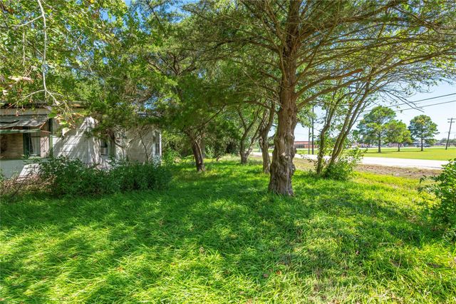 6521 Crockett Street, Hitchcock, TX 77563