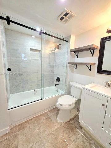 108 Royal Park Dr 2H, Oakland Park, FL 33309