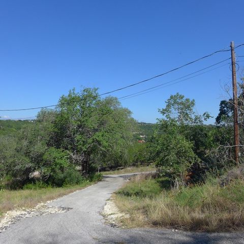 260 Kerrville South Dr, Kerrville, TX 78028
