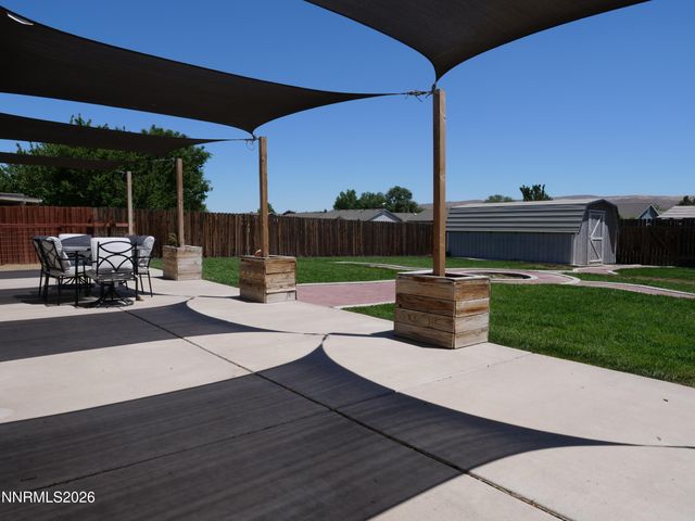 604 Jennys Lane, Fernley, NV 89408