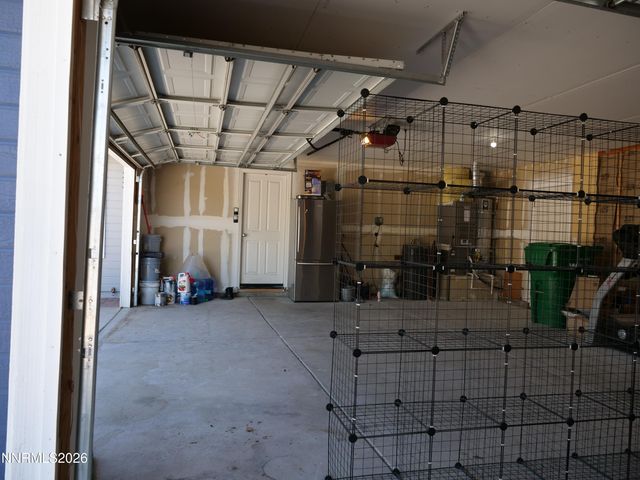 604 Jennys Lane, Fernley, NV 89408