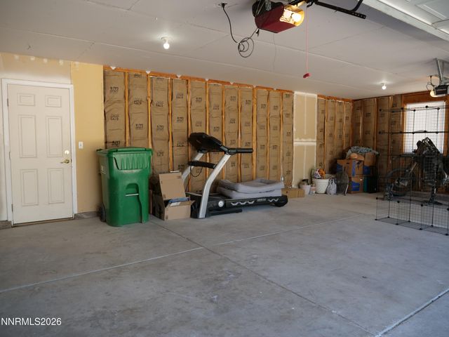 604 Jennys Lane, Fernley, NV 89408