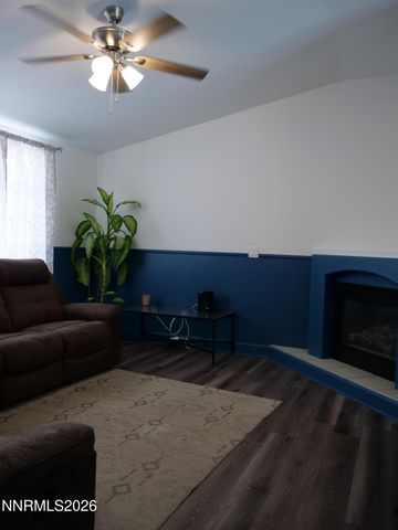 604 Jennys Lane, Fernley, NV 89408
