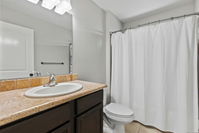 6723 Utopia Hts, San Antonio, TX 78223