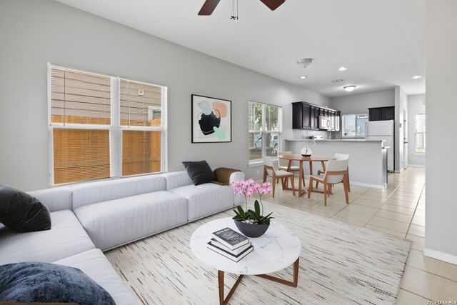 6723 Utopia Hts, San Antonio, TX 78223