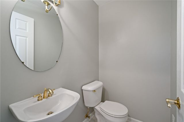 8116 Palomino Drive, South Fayette, PA 15017