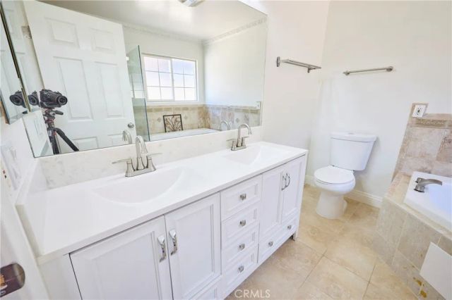 13044 Hedda, Cerritos, CA 90703