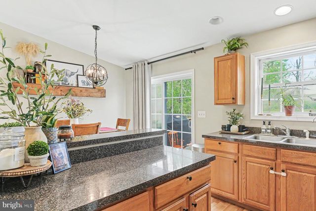 803 SIDDONSBURG RD, Lewisberry, PA 17339