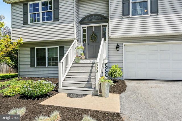803 SIDDONSBURG RD, Lewisberry, PA 17339
