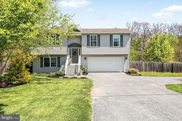 803 SIDDONSBURG RD, Lewisberry, PA 17339