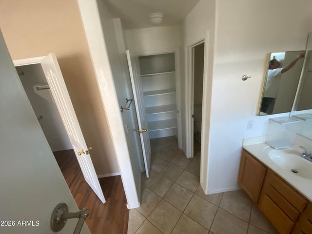 2033 E SARATOGA Street, Gilbert, AZ 85296