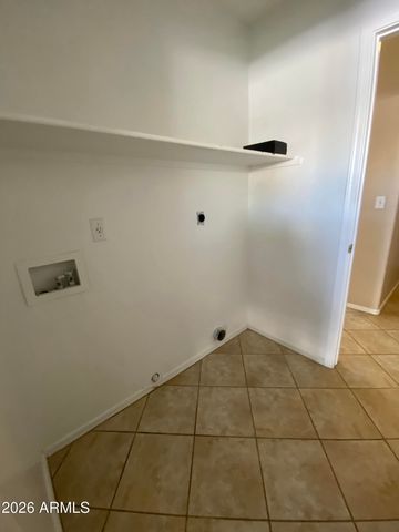 2033 E SARATOGA Street, Gilbert, AZ 85296