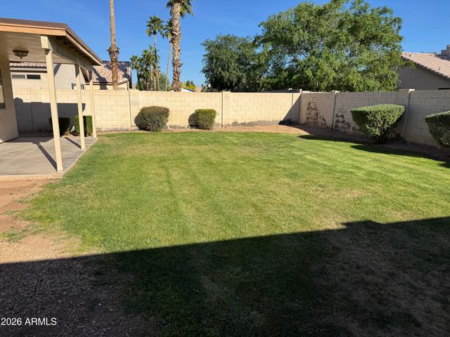 2033 E SARATOGA Street, Gilbert, AZ 85296