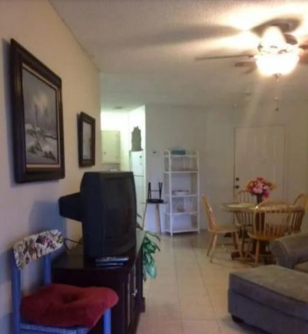 1971 NE Collins Circle 20, Jensen Beach, FL 34957