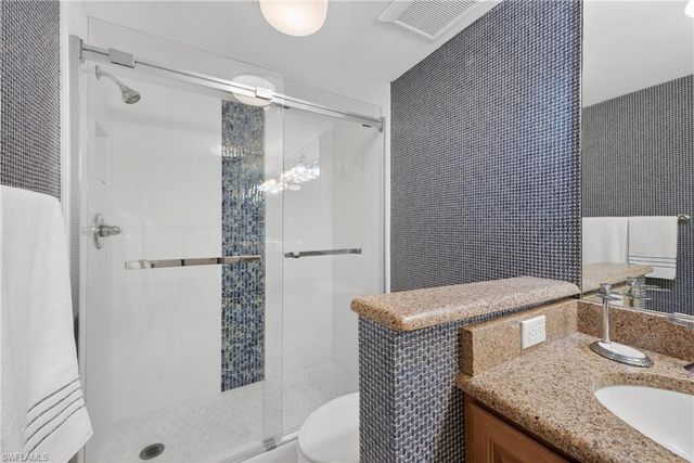 3443 Gulf Shore BLVD N 809, Naples, FL 34103