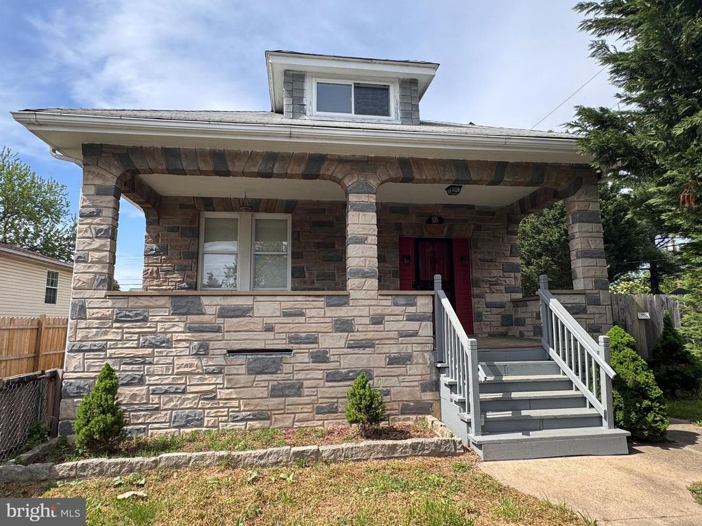 222 TOWNSEND AVE, Baltimore, MD 21225