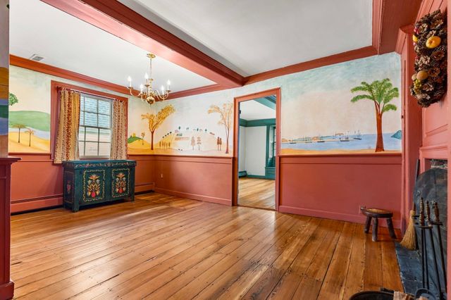 125 Derby Street D, Salem, MA 01970