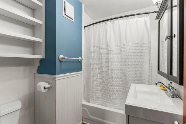 125 Derby Street D, Salem, MA 01970
