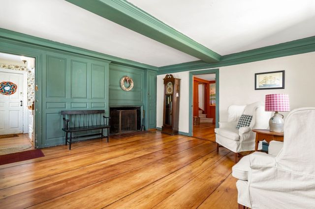 125 Derby Street D, Salem, MA 01970