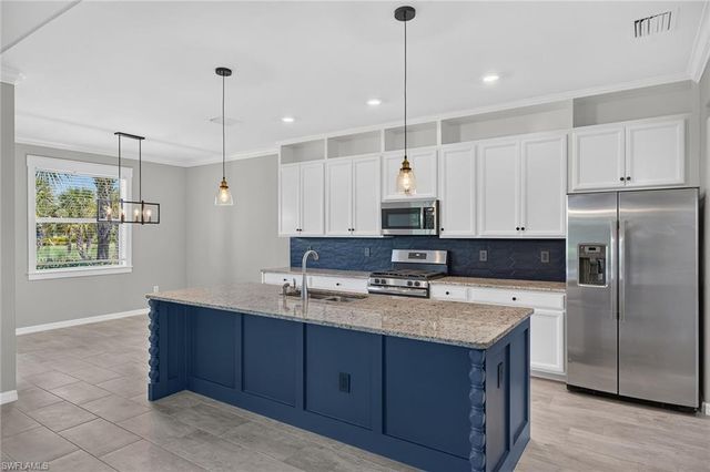 17724 Corkwood Bend TRL, Punta Gorda, FL 33982