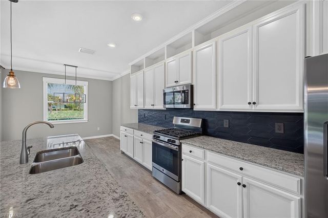 17724 Corkwood Bend TRL, Punta Gorda, FL 33982