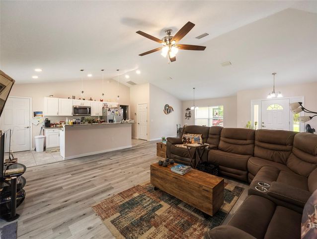 9432 SE 159TH LANE, Summerfield, FL 34491
