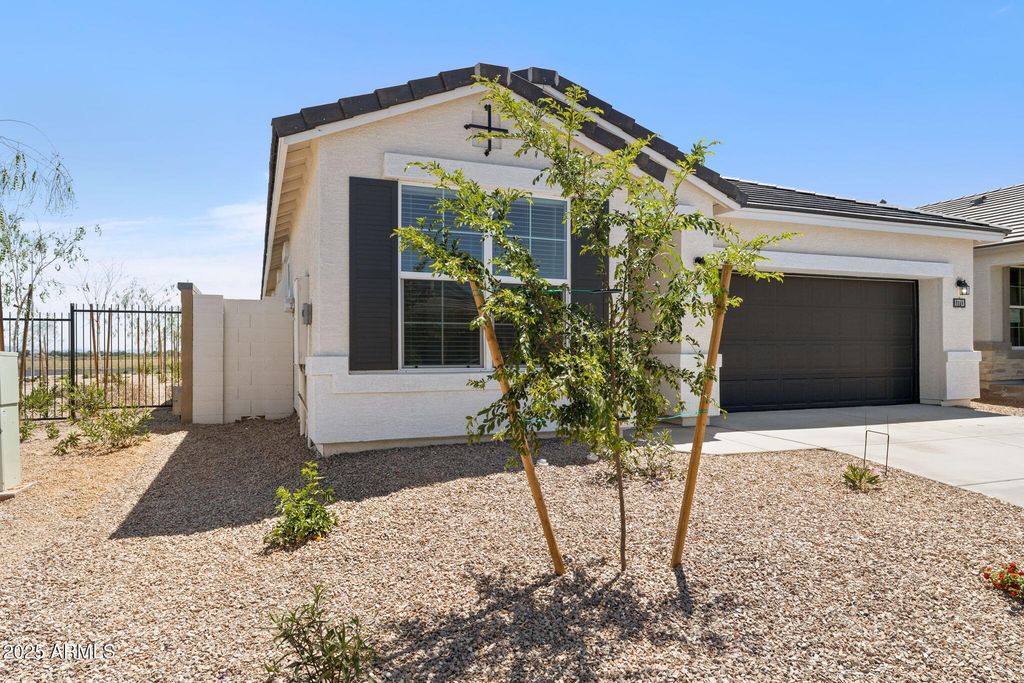 17811 W PALO VERDE Avenue, Waddell, AZ 85355 — photo 3