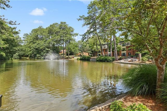 26202 Plantation NE Drive 202, Atlanta, GA 30324