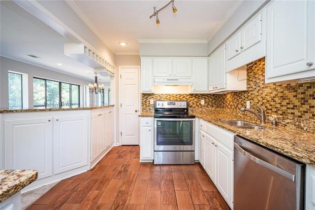 26202 Plantation NE Drive 202, Atlanta, GA 30324