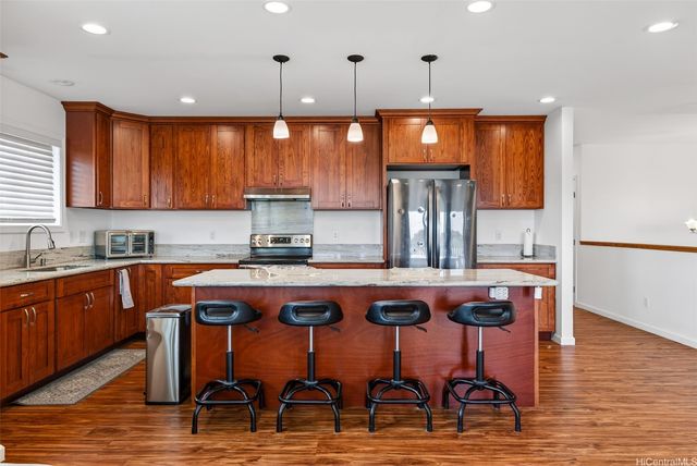1184 Palekaiko Street B, Pearl City, HI 96782