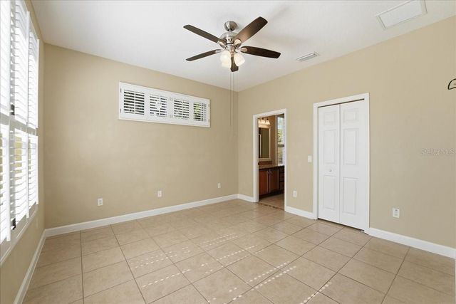 950 E BROADWAY STREET, Oviedo, FL 32765