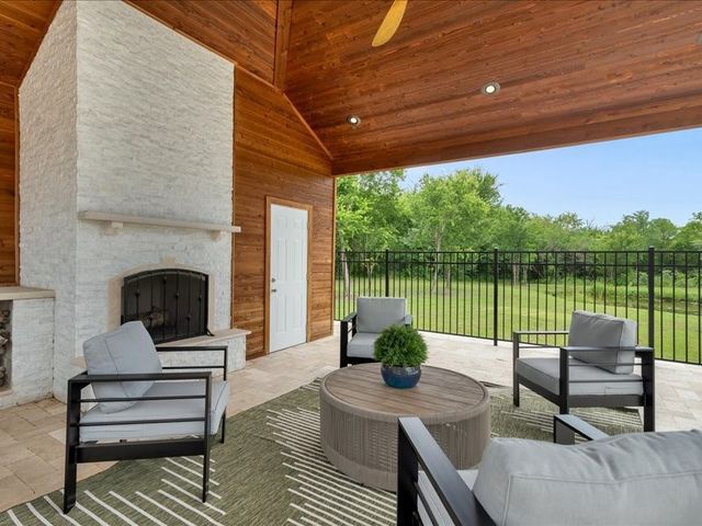 9182 County Road 466, Princeton, TX 75407