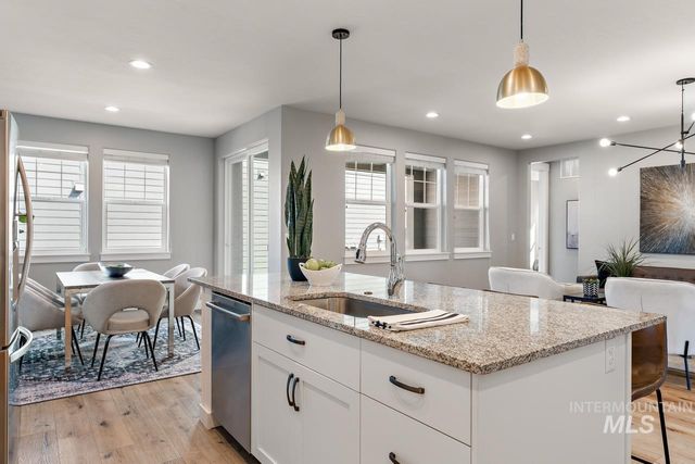 2852 S Shady Lane, Boise, ID 83716