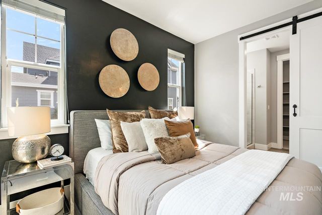 2852 S Shady Lane, Boise, ID 83716