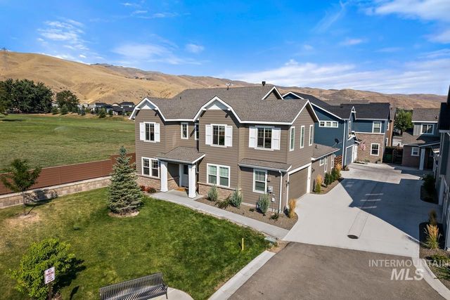 2852 S Shady Lane, Boise, ID 83716