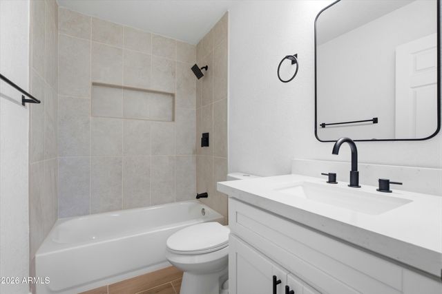 2436 E JEROME Avenue, Mesa, AZ 85204