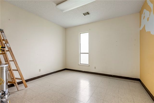 4305 Turner Street, Springdale, AR 72764
