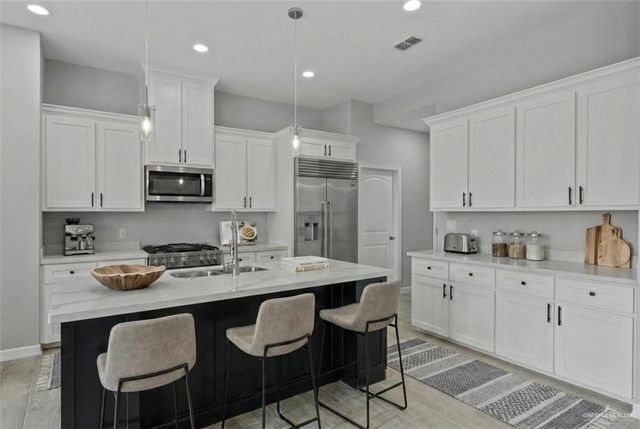 731 Beanka Drive, La Feria, TX 78559