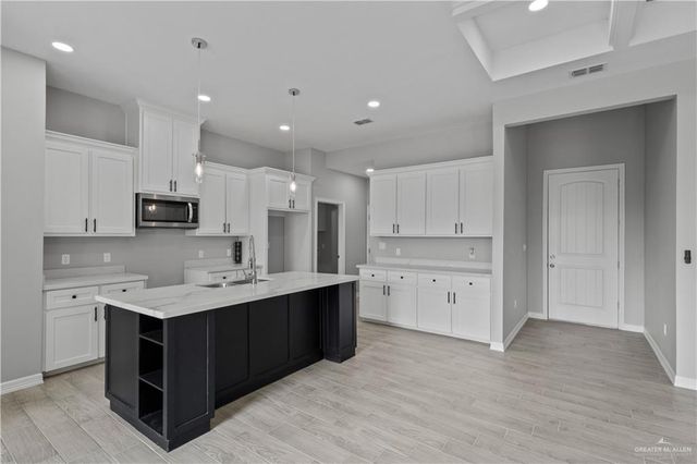 731 Beanka Drive, La Feria, TX 78559