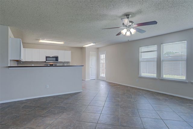 1629 Dragonback Pass, Little Elm, TX 75036
