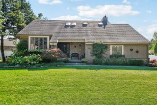 5577 Harlowe Drive, Shelby Twp, MI 48316